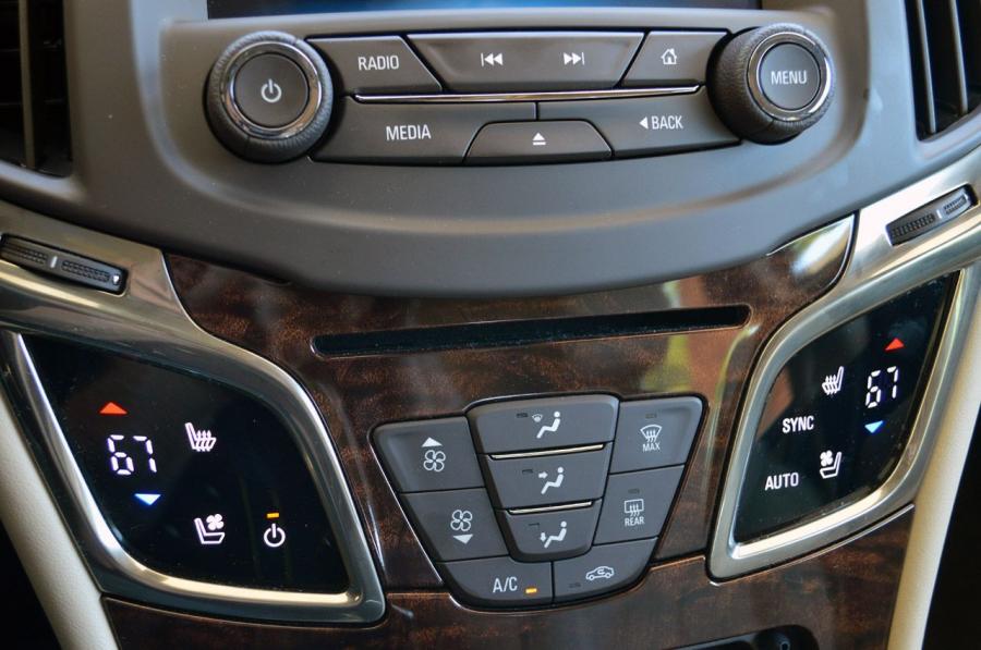  Buick LaCrosse 2014 года  (фото 15 из 50)